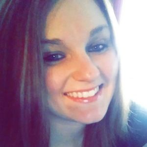 Meet your Posher, Laci